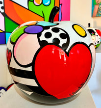 Charger l'image dans la galerie, Benedicto, Pomme Coeur, 2026
