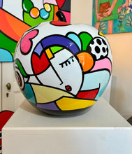 Charger l'image dans la galerie, Benedicto, Pomme Coeur, 2026
